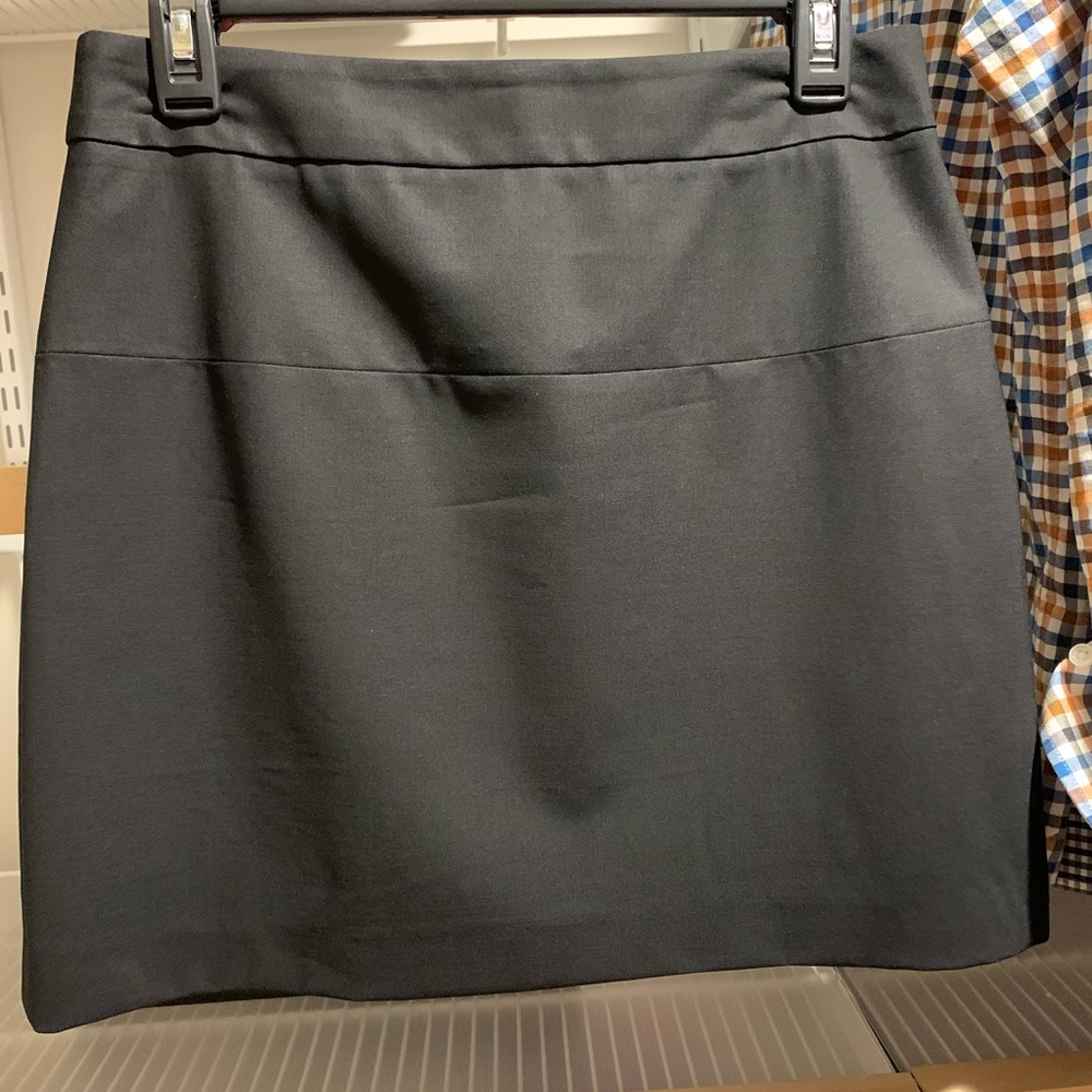 Theory Black Women’s Skirt
